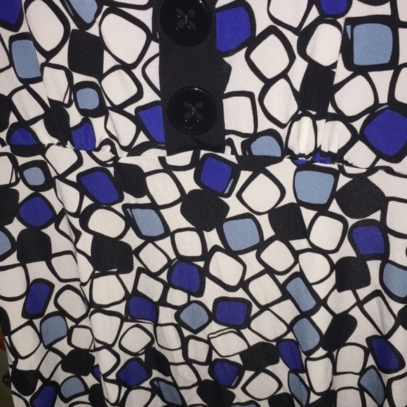 J.T.B. geometric pattern print short sleeve scoop neck top - Picture 9 of 11